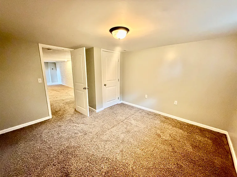 4111 Caven Ct — Photo 17