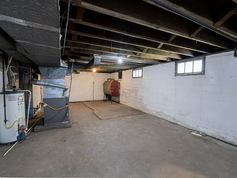 3554 N College Ave — Photo 7