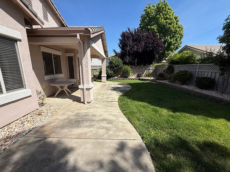 2081 Stepping Stone Ln — Photo 10