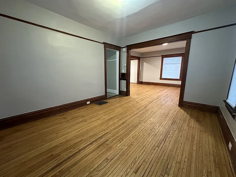 731 Park Ave — Photo 8
