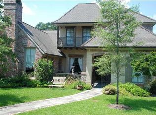 105 Springwood Cir, Lafayette, LA 70508