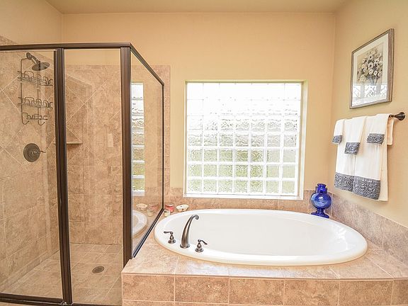 3rd image of 13618 Fountain Mist Dr