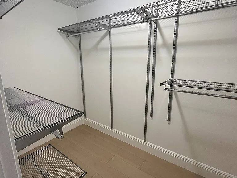 8311 SW 142nd Ave #I204 — Photo 14