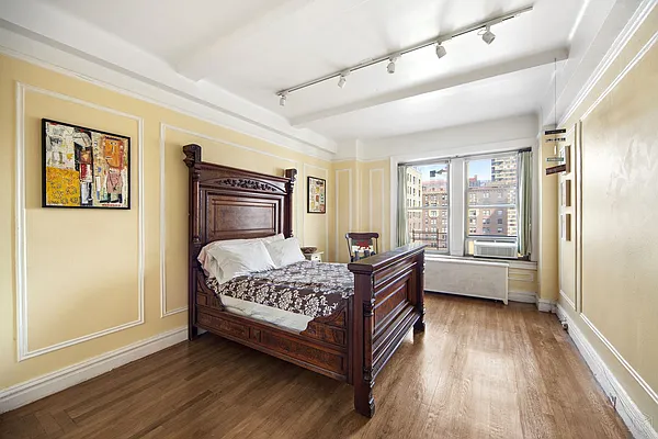 Sold by Halstead Real Estate | media 4