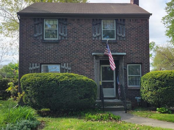 444 E Hazelhurst St, Ferndale, MI 48220
