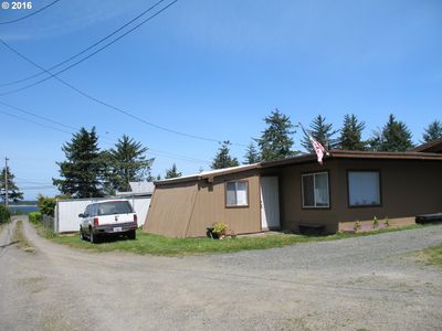 91289 Hedge Ln, Coos Bay, OR, 97420