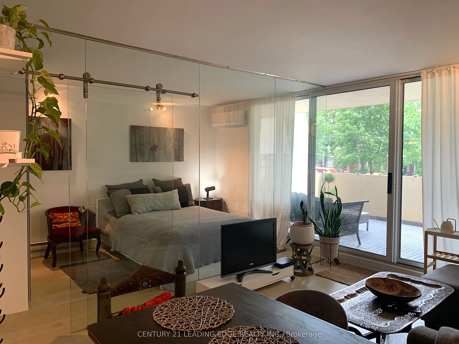1 bed, $2,200 — Photo 4