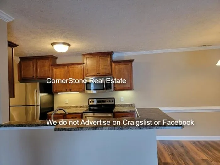 1810 Balmoral Dr — Photo 12