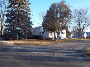 502 N Walnut St, Columbia City, IN