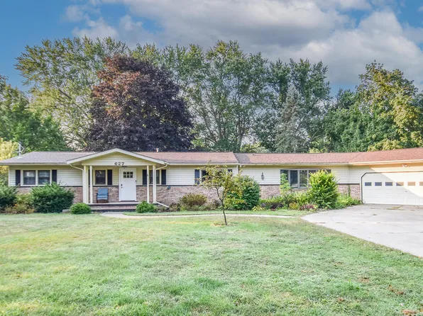 627 N Fall River Dr, Coldwater, MI 49036