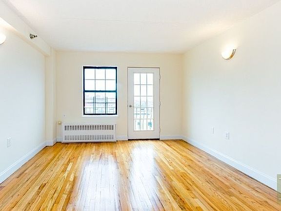 3rd image of 800 Bergen St APT 7C