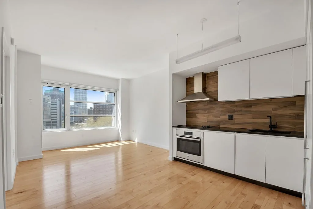 60 Duffield Street — Photo 1