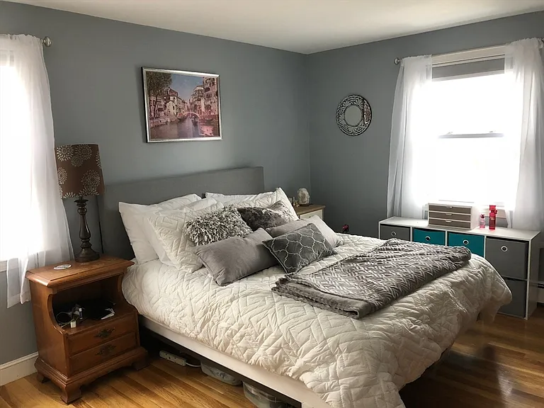 1044 Main St #2 — Photo 1