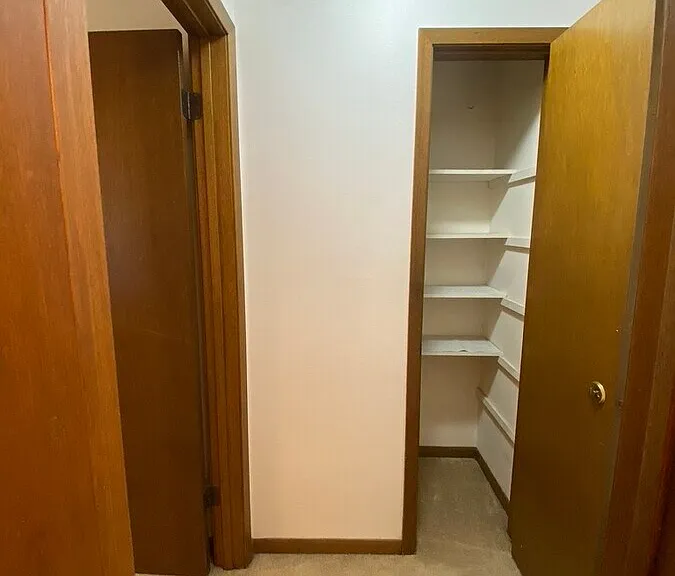 530 N Dubuque St #4 — Photo 5
