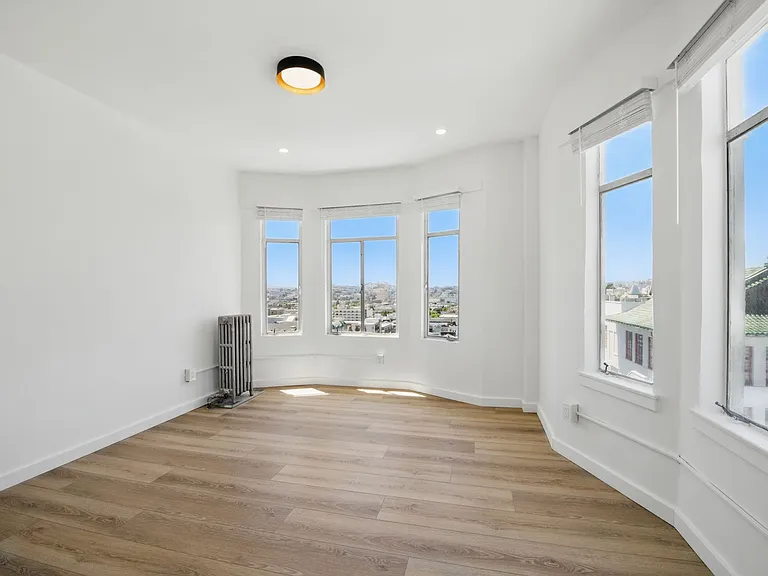 1700 Octavia St #606 — Photo 12