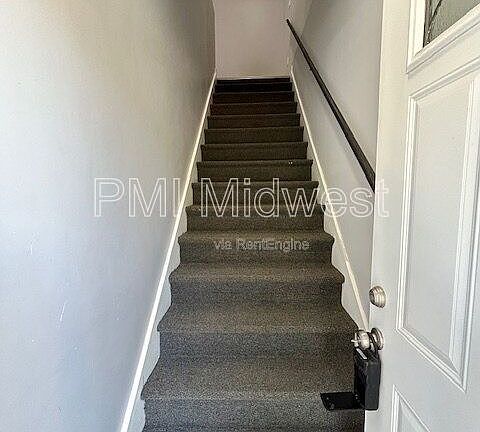 3rd image of 1602 Quill St #B