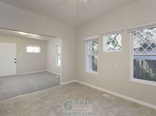 6827 SE Mitchell Ct, Portland, OR 97206