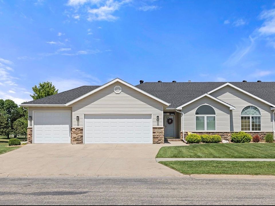 1st image of 3410 Village Green Dr