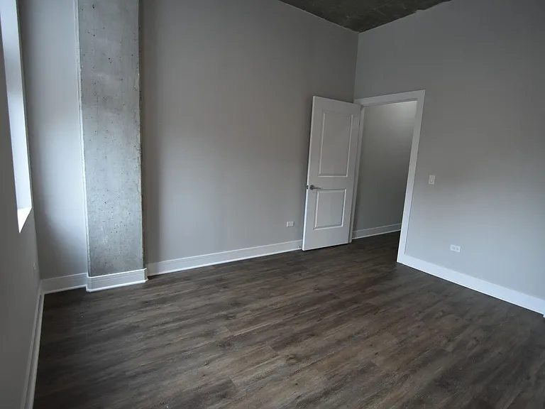 The Eagle Building - 3833 N Broadway — Photo 144
