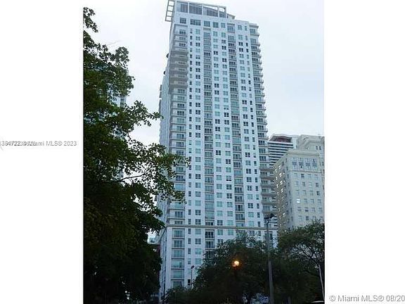 2nd image of 133 NE 2nd Ave APT 2115