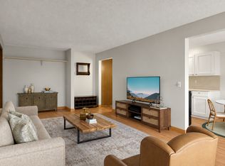 4548 Cedar Lake Rd S APT 2, Minneapolis, MN 55416