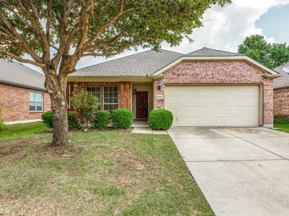 8901 Sierra Trl, Aubrey, TX 76227