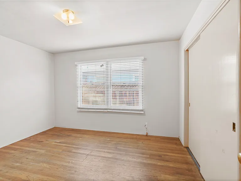 835 Fremont St — Photo 11