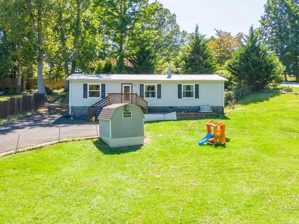 5420 Forest Cir, Dublin, VA 24084