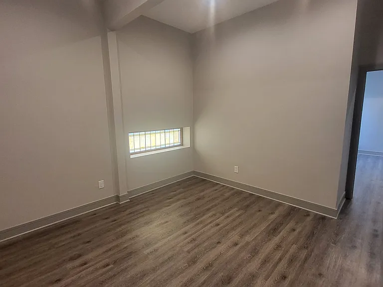 1703 Home Ave #205 — Photo 12