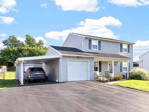 2nd image of 3060 Oakland Rd