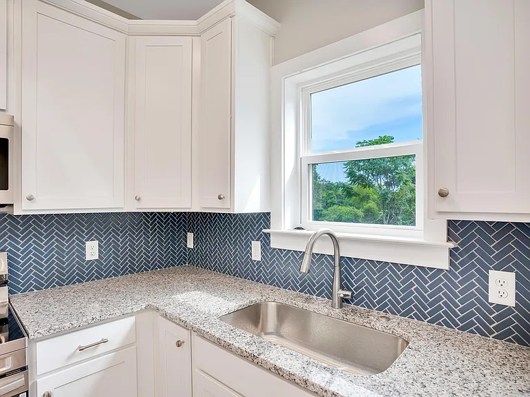 406 N Seminole Dr #102 — Photo 19
