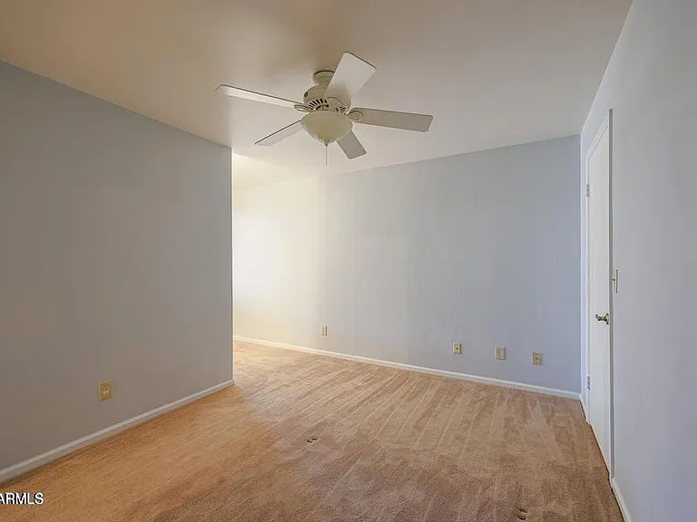 19820 N 13th Ave #125 — Photo 13