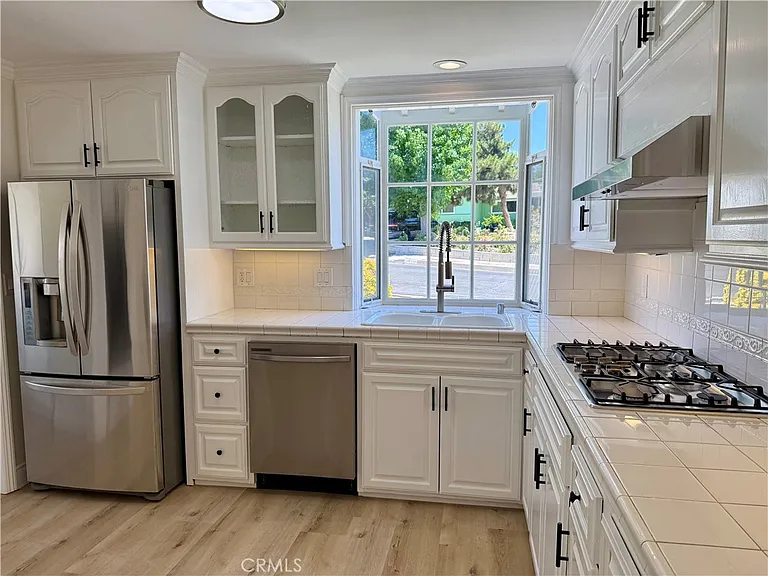7055 Semrad Rd — Photo 11