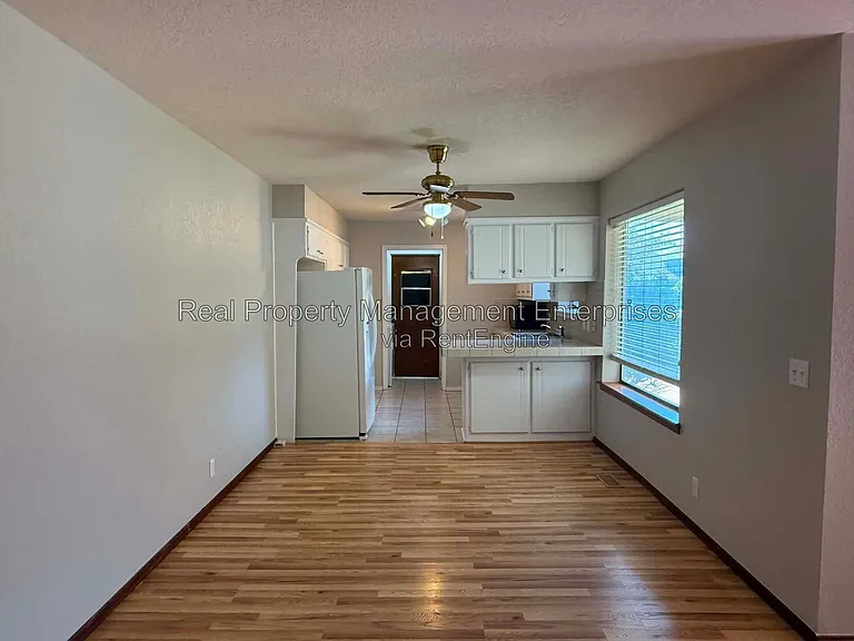 4105 Heritage Place Dr — Photo 7