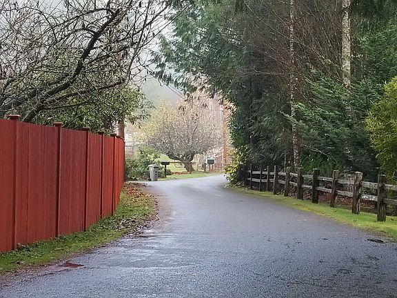 5th image of 7312 445th Ave SE