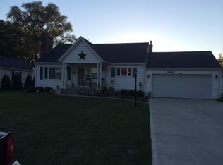 1504 Grimes Cir, Urbana, OH 43078