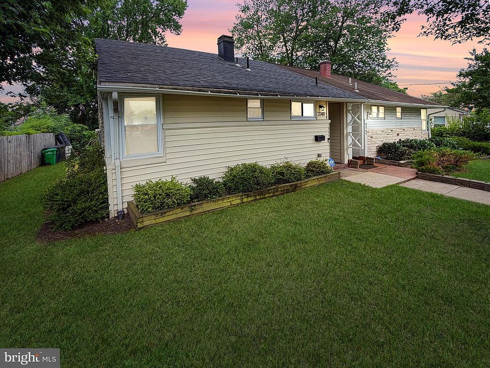 1st image of 7749 Normandy Rd