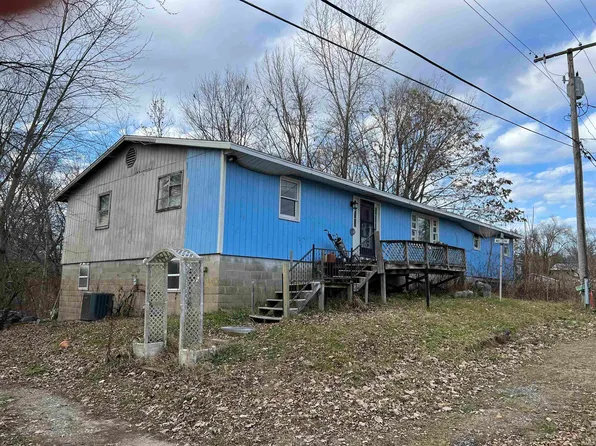 205 Blackport Dr, Goshen, IN 46528
