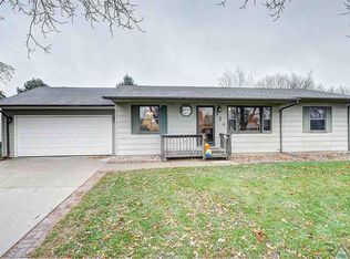 124 W Alpine Cir, Brandon, SD 57005