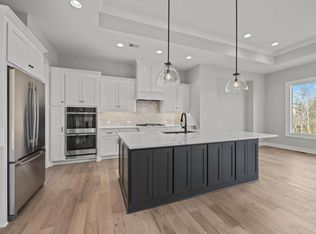 4418 W 136th Ter, Leawood, KS 66224