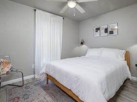 4320 SW 74th Ter