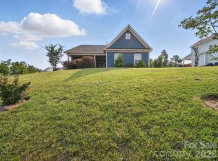11225 Island View Ln, Lancaster, SC 29720