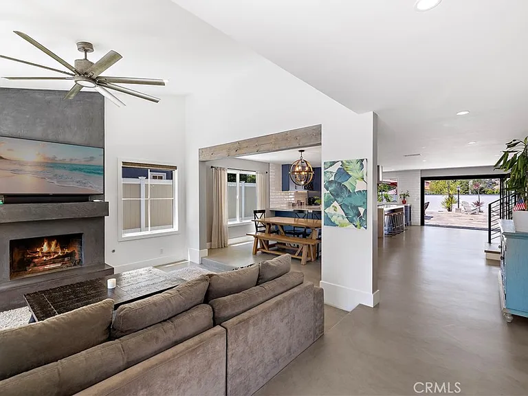 29091 Country Hills Rd — Photo 10