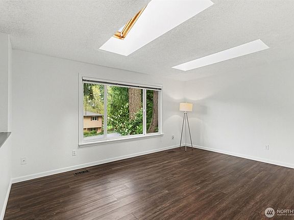 2nd image of 19309 65th Street E