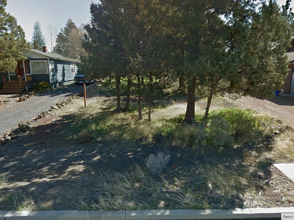 1st image of 1952 NW Harriman St