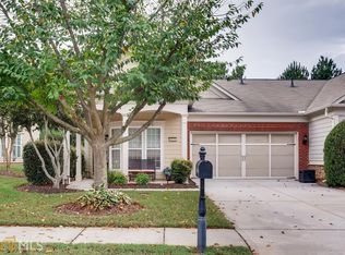 6121 Longleaf Dr, Hoschton, GA 30548