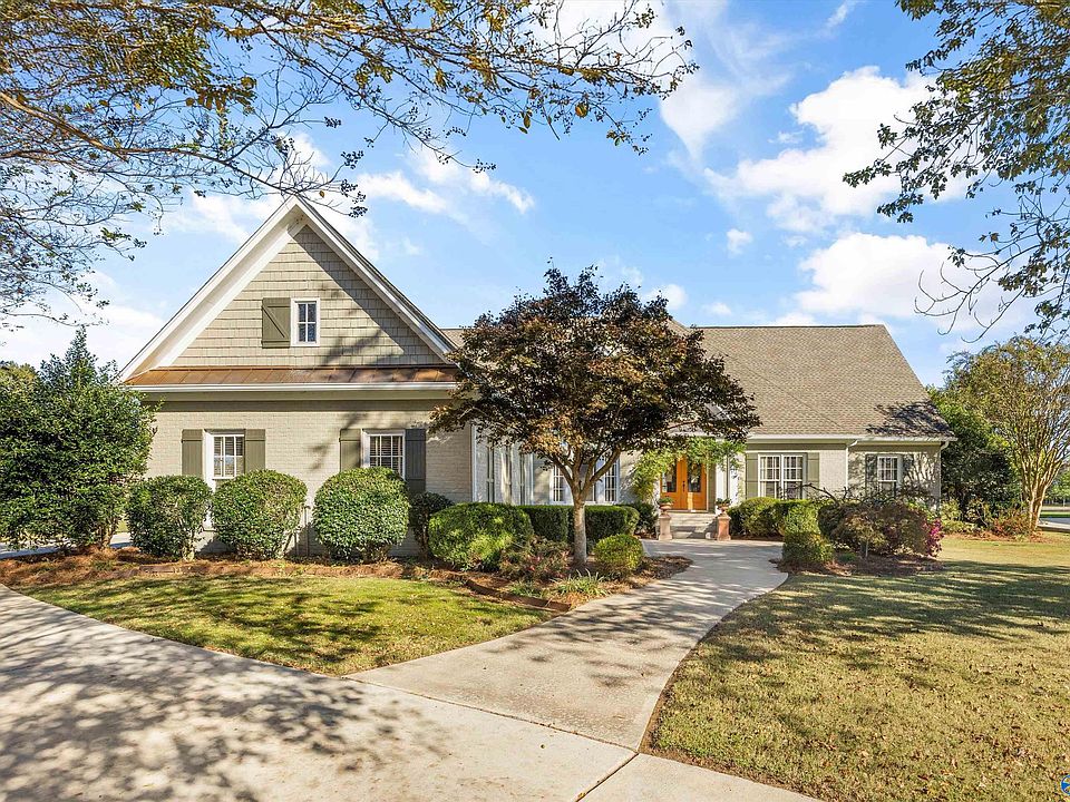 1st image of 3001 Glen Willow Ct SE