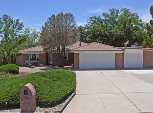 5136 Fairfax Dr NW, Albuquerque, NM 87114
