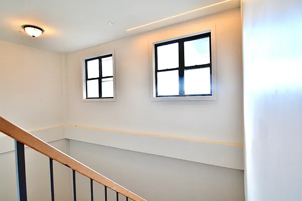 Rented by Hagstrom Management Inc | media 103