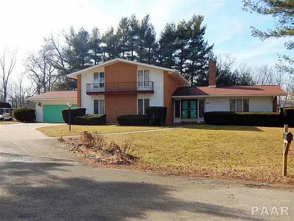 3rd image of 309 Seckman Dr